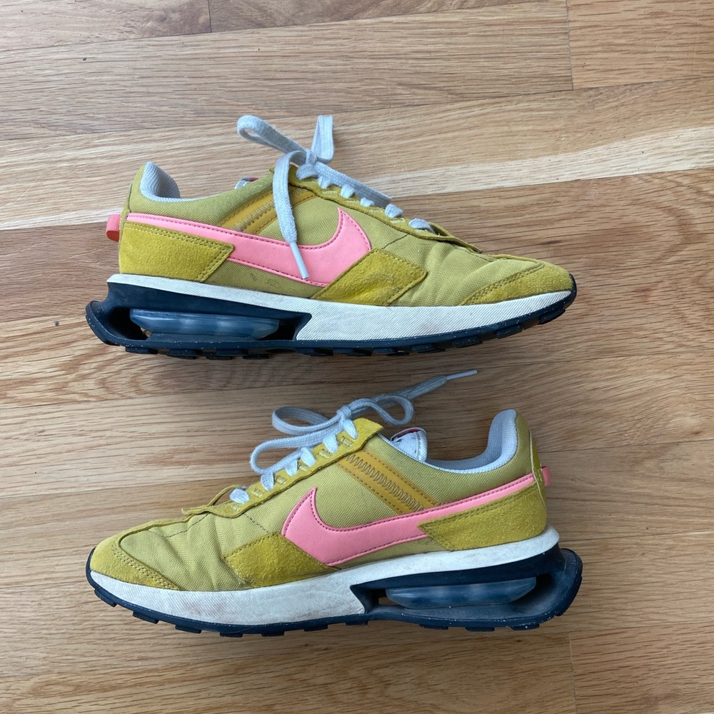 Nike Air Max Pre-Day LX Shoes Citron Pink Gaze, women size 8